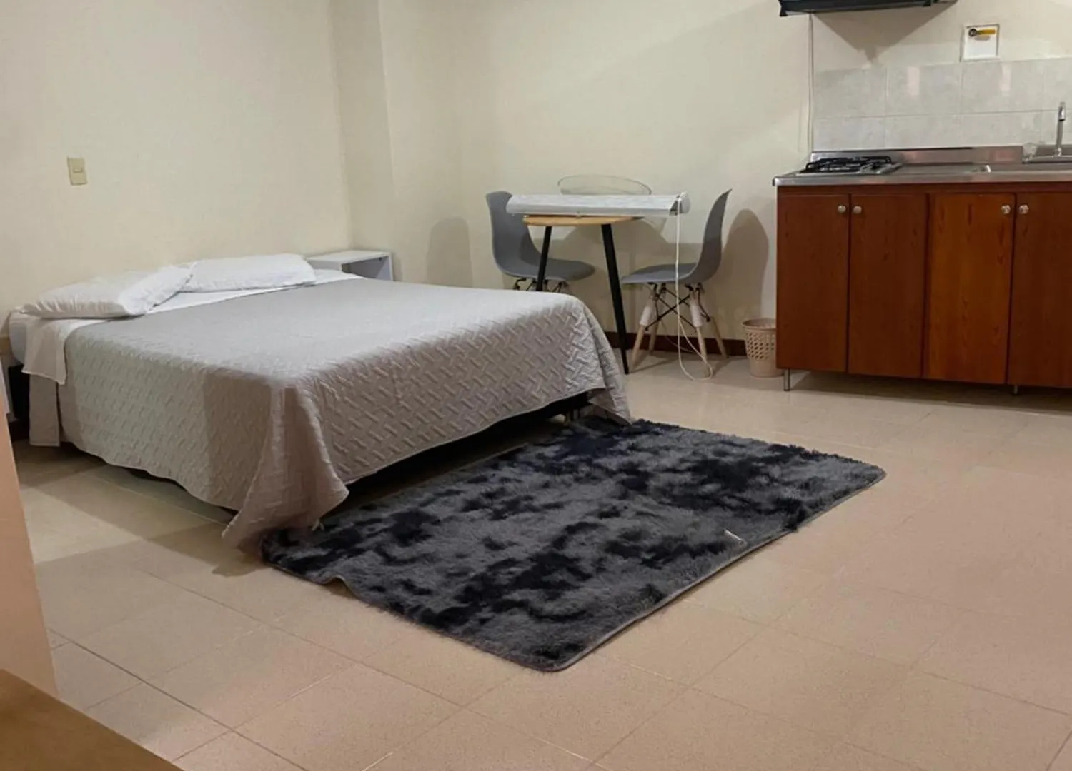 Apartaestudio 305 Medellin 0*,  Colombia